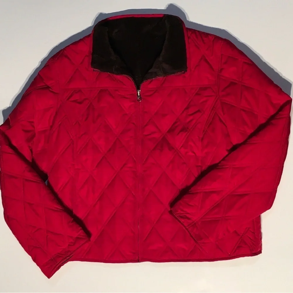 Waterproof Women’s Quilted - full zipper - reversible - size X-Large- ru… - Picture 1 of 5